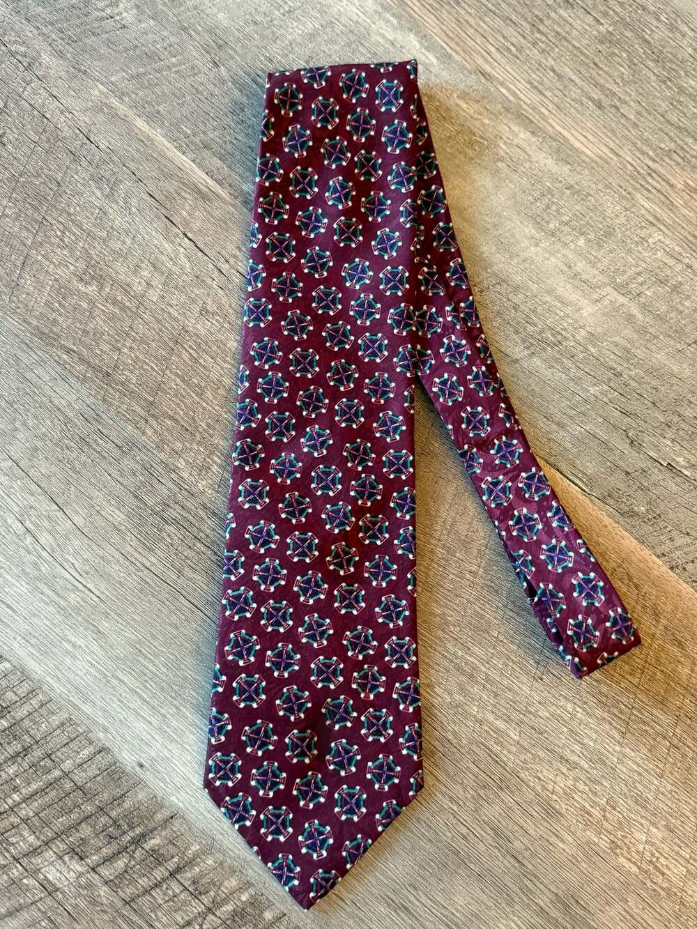 Hathaway Men's Burgundy Geometric Print Necktie